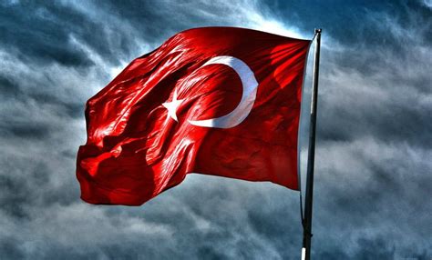 En güzel türk bayrağı resmi indir